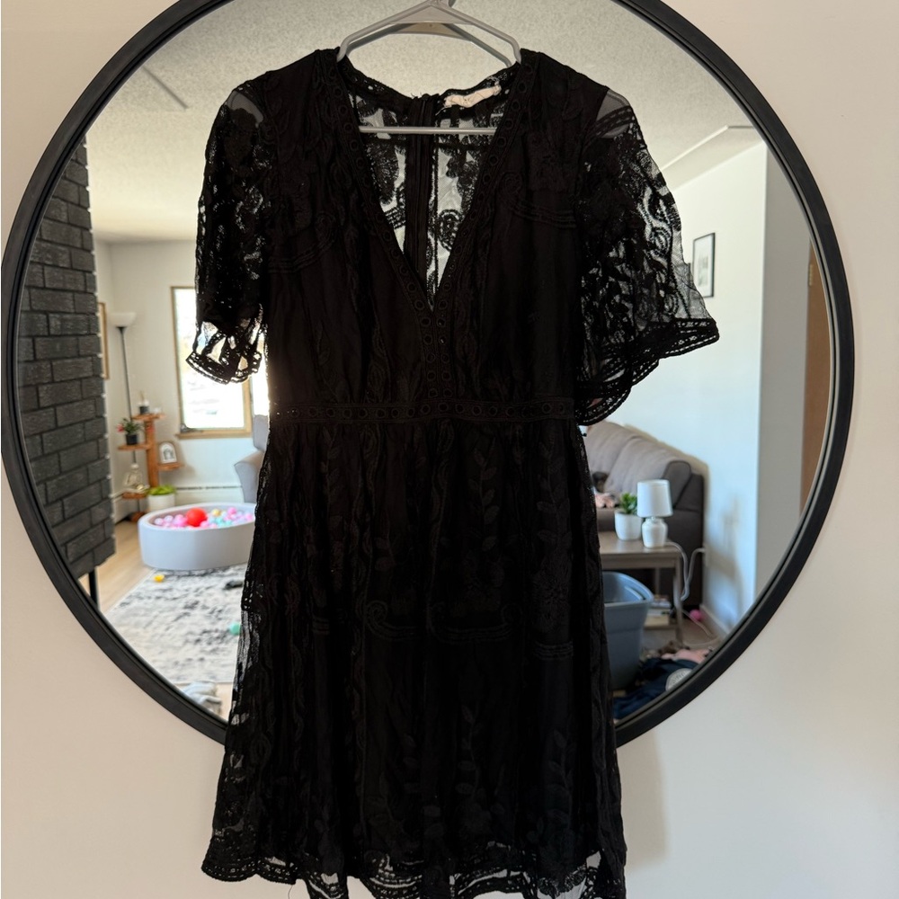 Elegant Black Lace Dress